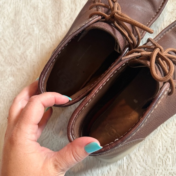 Men’s Ugg Hendrickson Capra chukka leather boots - Picture 3 of 9